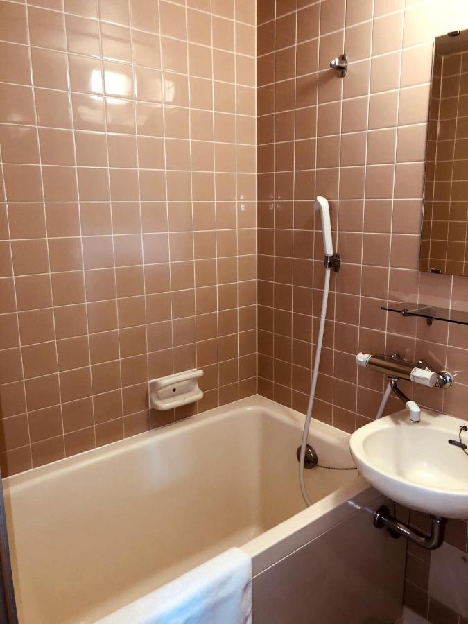Business Hotel Kawashima - Vacation Stay 15828V Вакаяма Екстериор снимка